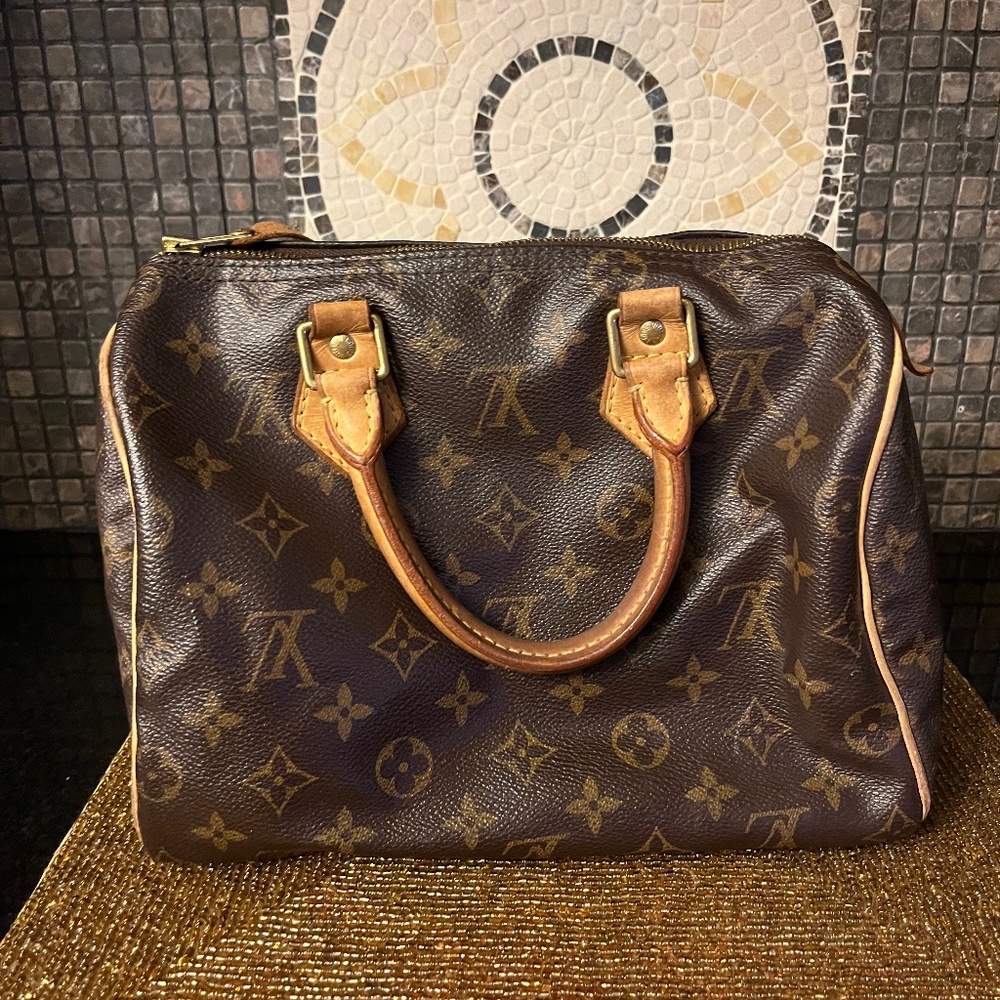 Louis Vuitton speedy 25